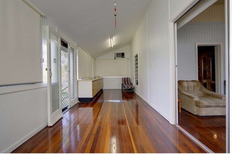 14 Townsville Street, WEST END QLD 4810, West End - Image 1