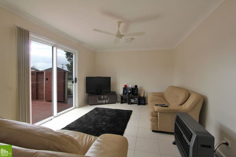 1 Moles Street, ALBION PARK NSW 2527, Albion Park - Thumbnail 3
