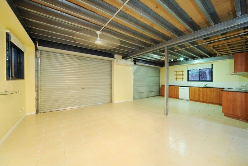 28 Eshelby Drive, CANNONVALE QLD 4802, Cannonvale - Thumbnail 6