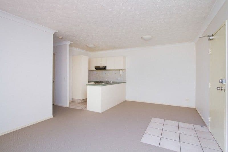 56 Coolangatta Road, COOLANGATTA QLD 4225, Coolangatta - Thumbnail 5