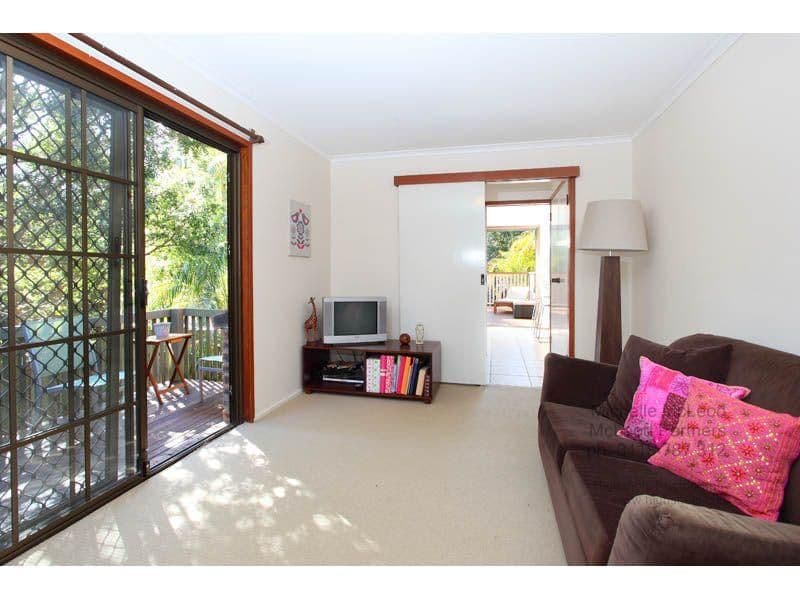 30 Diamantina Street, CHAPEL HILL QLD 4069, Chapel Hill - Thumbnail 7