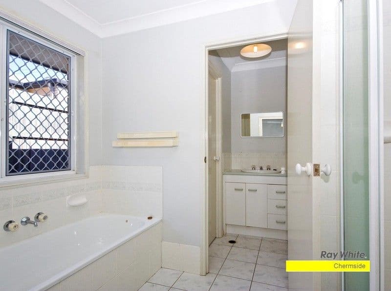 26 Tallowwood Place, TAIGUM QLD 4018, Taigum - Thumbnail 5