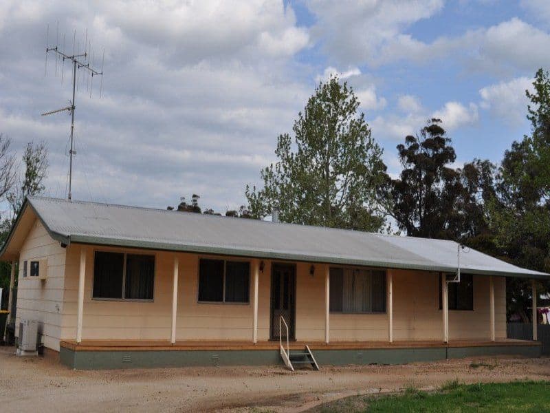 32 Aurora Street, EUGOWRA NSW 2806, Eugowra - Image 1