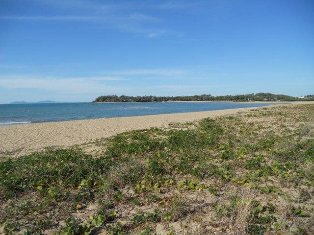 29 Bucasia Esplanade, BUCASIA QLD 4750, Bucasia - Thumbnail 4