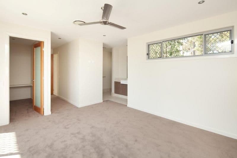 51 Canada Place, ARUNDEL QLD 4214, Arundel - Thumbnail 5