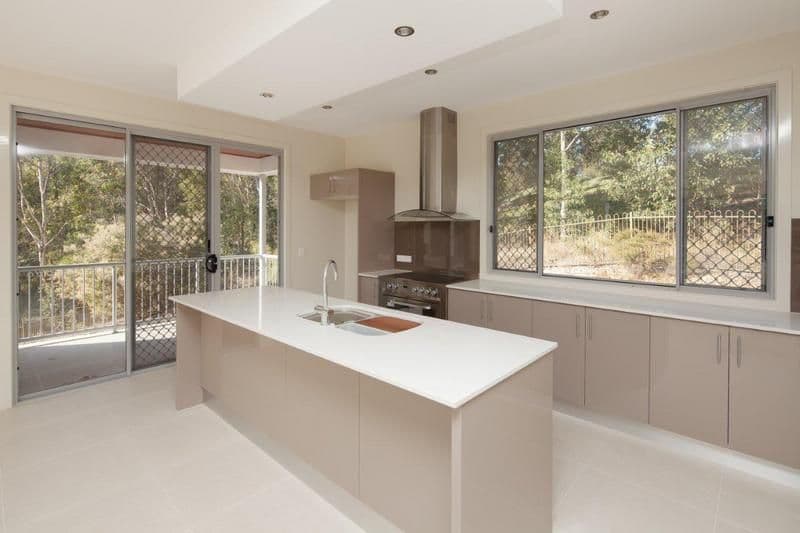 51 Canada Place, ARUNDEL QLD 4214, Arundel - Thumbnail 2