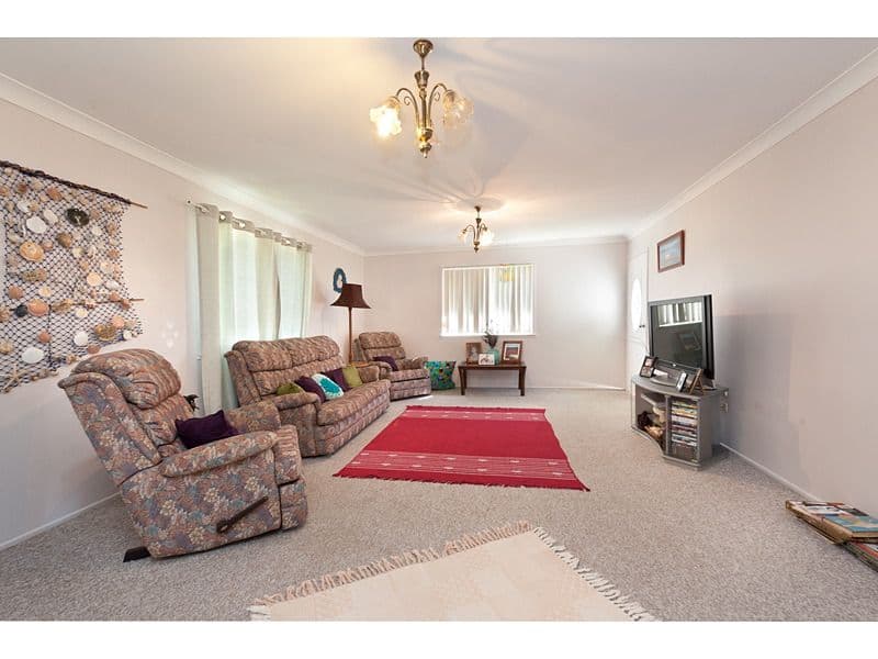 14 Bernard Street, BERSERKER QLD 4701, Berserker - Thumbnail 4
