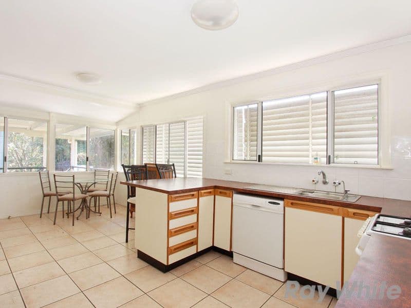 6 Summerfield Street, ASPLEY QLD 4034, Aspley - Thumbnail 4