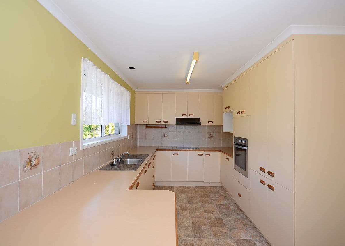 10 Johnston Boulevard, URRAWEEN QLD 4655, Urraween - Thumbnail 3