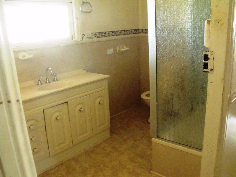 15 Parker Road, ELLESMERE QLD 4610, Ellesmere - Thumbnail 3