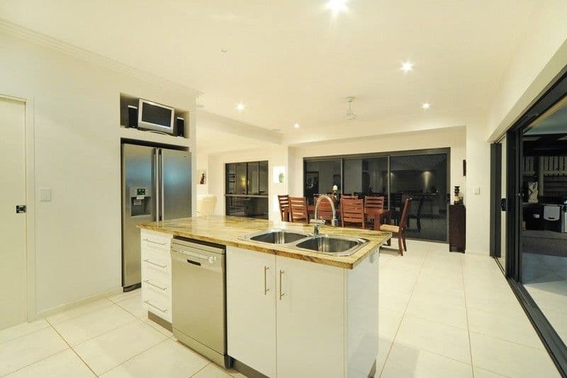 5 Olsen Place, JUBILEE POCKET QLD 4802, Jubilee Pocket - Thumbnail 6