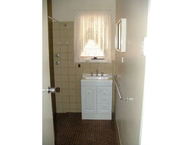 12 Shepstone Street, QUORN SA 5433, Quorn - Thumbnail 4