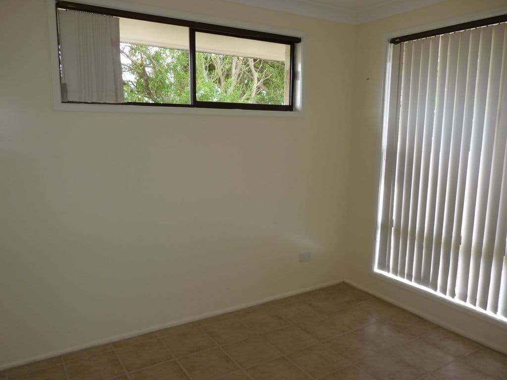 92  Proposch Street, OAKEY QLD 4401, Oakey - Thumbnail 6