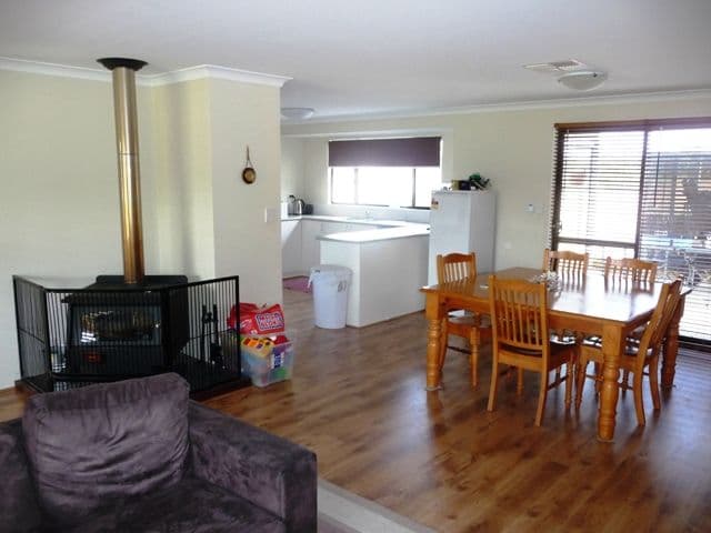 69 Newcastle Street, YORK WA 6302, York - Thumbnail 7