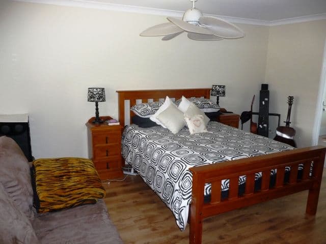 69 Newcastle Street, YORK WA 6302, York - Thumbnail 2