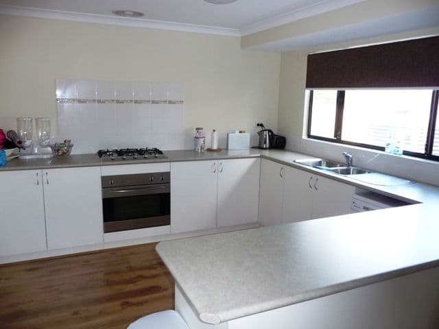 69 Newcastle Street, YORK WA 6302, York - Thumbnail 6