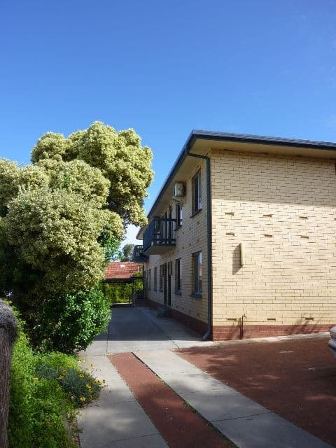 9/5A Henley Beach Road, HENLEY BEACH SA 5022, Henley Beach - Image 1