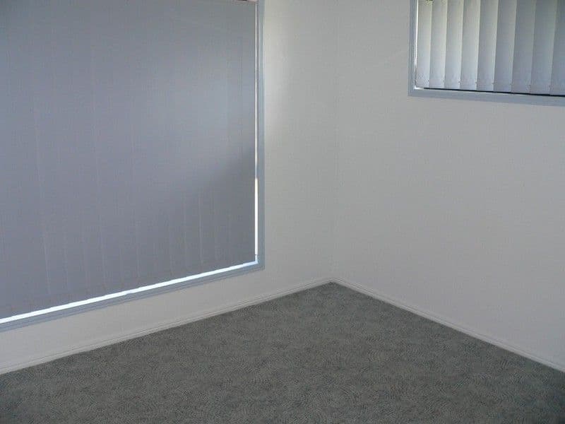 6 Kenneth Court, NEW AUCKLAND QLD 4680, New Auckland - Thumbnail 7