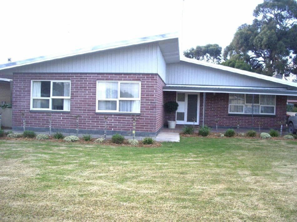 13 Buik Street, BORDERTOWN SA 5268, Bordertown - Image 1