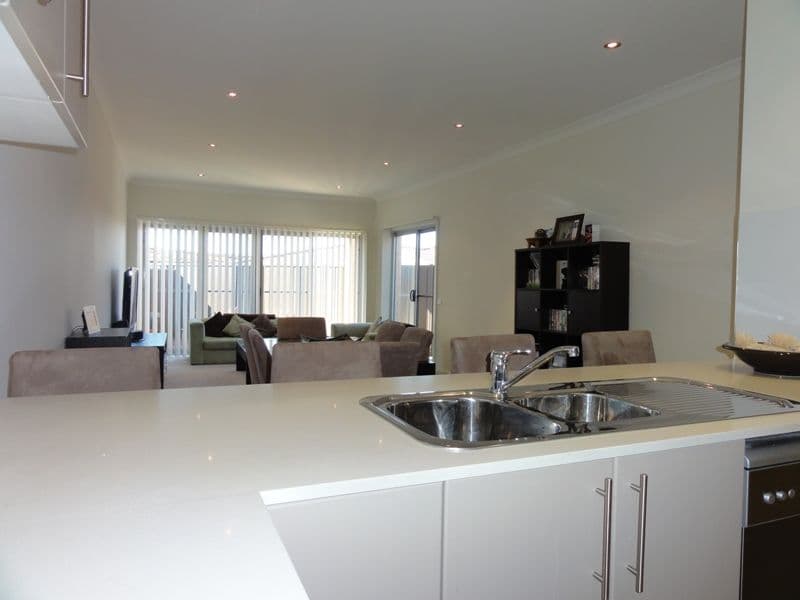 162 Kanahooka Road, KANAHOOKA NSW 2530, Kanahooka - Image 1