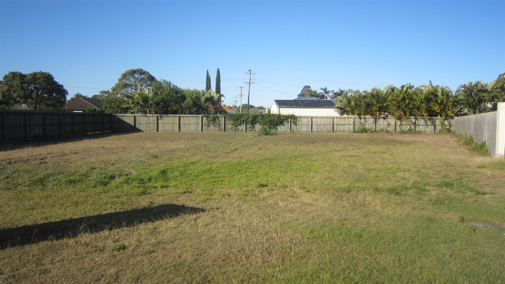 16 Clemence Street, AVENELL HEIGHTS QLD 4670, Avenell Heights - Thumbnail 5