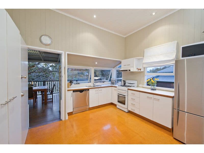 39 Lintern Street, RED HILL QLD 4059, Red Hill - Thumbnail 6