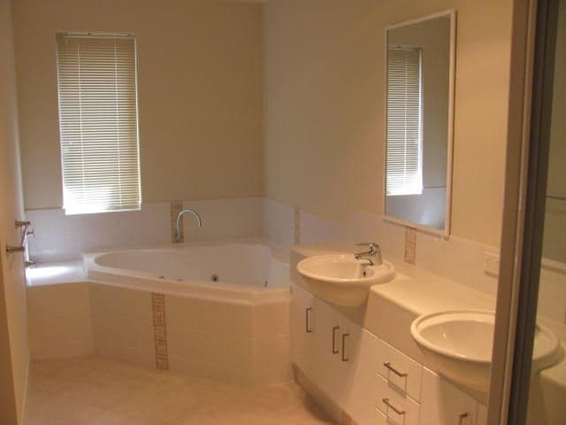 68 SILVERTON Crescent, ERSKINE WA 6210, Erskine - Thumbnail 5