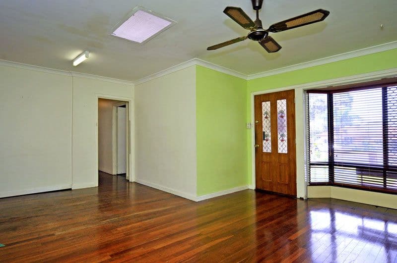 29  Korbosky Road, LOCKRIDGE WA 6054, Lockridge - Thumbnail 3