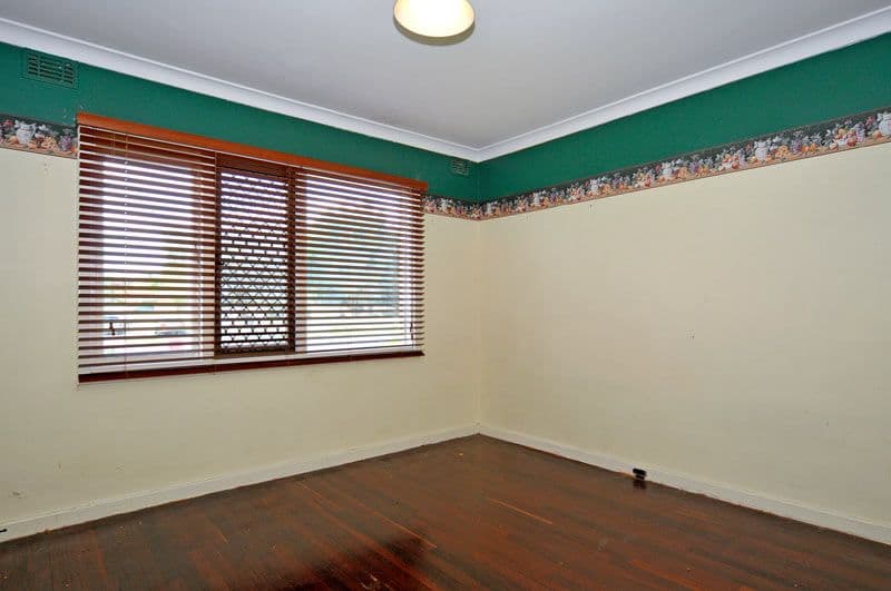29  Korbosky Road, LOCKRIDGE WA 6054, Lockridge - Thumbnail 7