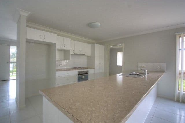 14 North High Street, BRASSALL QLD 4305, Brassall - Thumbnail 4