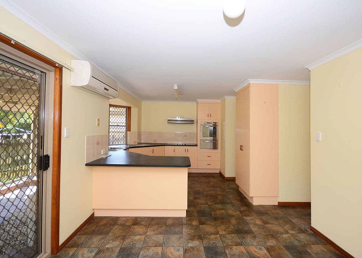 7 Snow Street, TORQUAY QLD 4655, Torquay - Thumbnail 7
