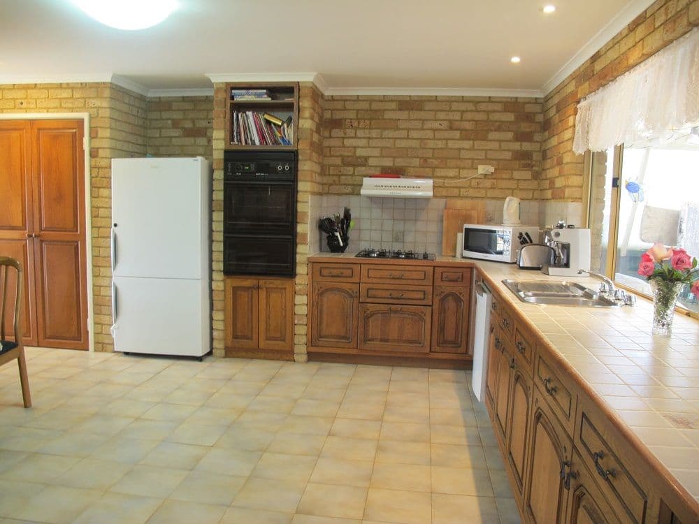 8 Brighton Close, TARCOOLA BEACH WA 6530, Tarcoola Beach - Thumbnail 4