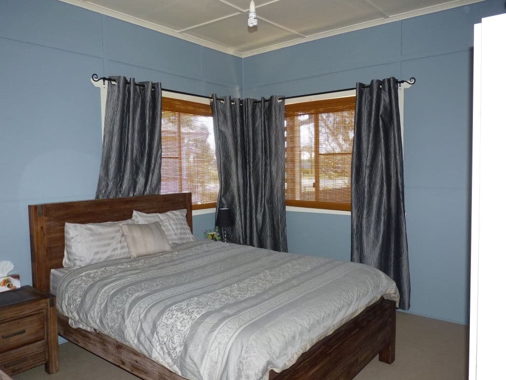 9 McDonald Street, OAKEY QLD 4401, Oakey - Thumbnail 7