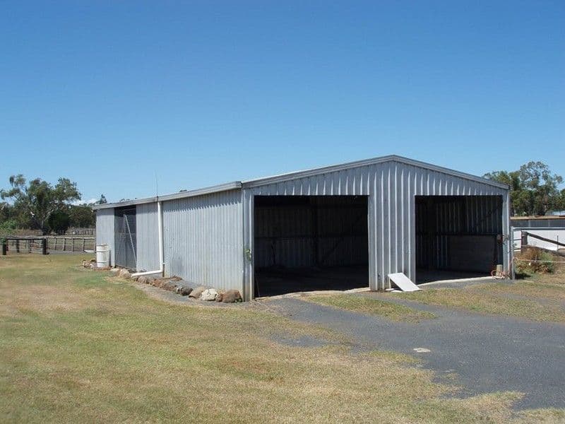45 Beale Street, OAKEY QLD 4401, Oakey - Thumbnail 2