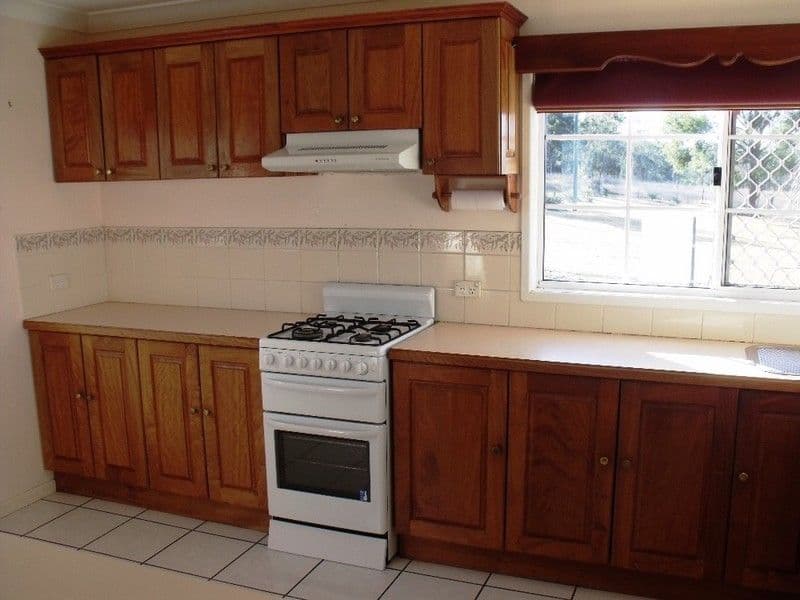 67 Minmore Road, INVERLAW QLD 4610, Inverlaw - Thumbnail 3