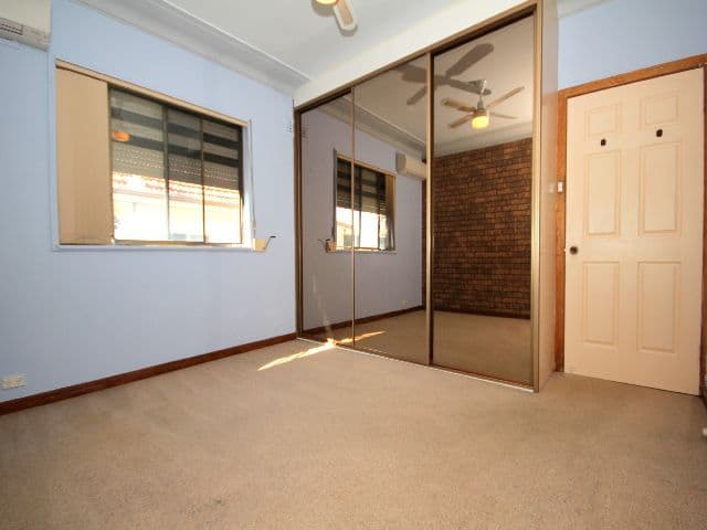 132 Rawson Road, GREENACRE NSW 2190, Greenacre - Thumbnail 6