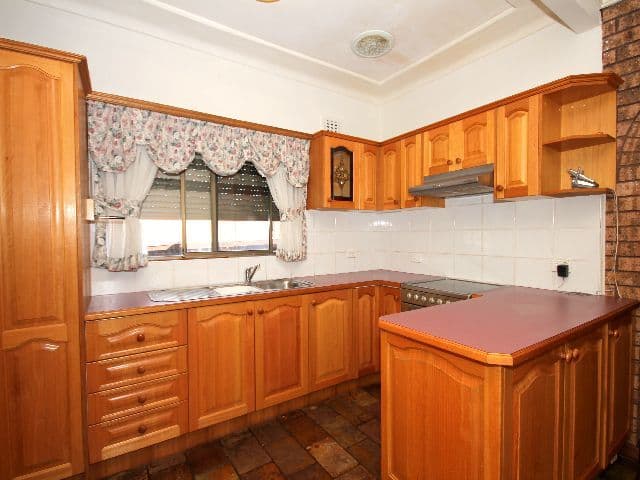 132 Rawson Road, GREENACRE NSW 2190, Greenacre - Thumbnail 3