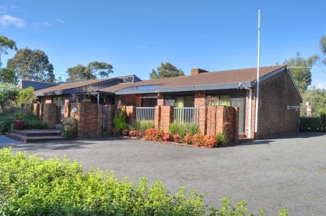 1 Manuka Drive, WARRNAMBOOL VIC 3280, Warrnambool - Image 1