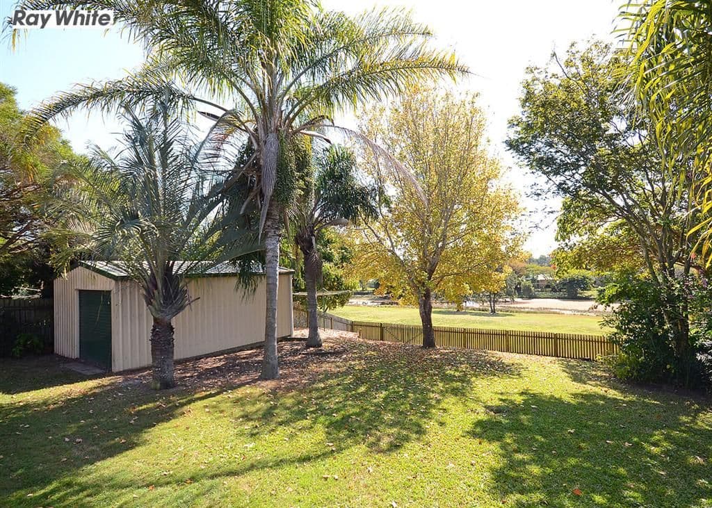 14 Bruce Street, TORQUAY QLD 4655, Torquay - Thumbnail 3