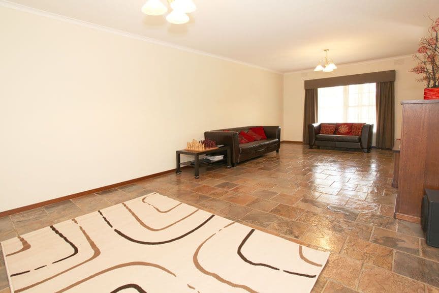 12 Stableford Avenue, GLEN WAVERLEY VIC 3150, Glen Waverley - Thumbnail 3