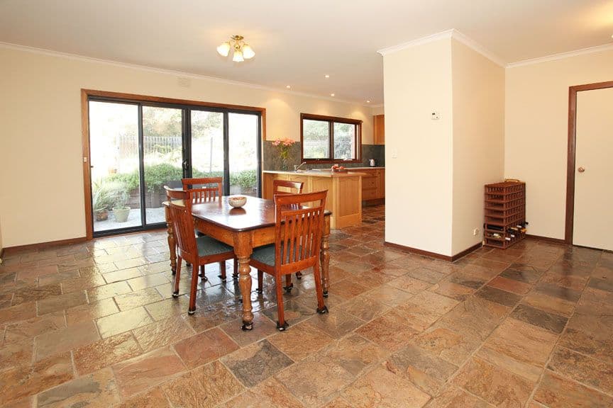 12 Stableford Avenue, GLEN WAVERLEY VIC 3150, Glen Waverley - Thumbnail 4