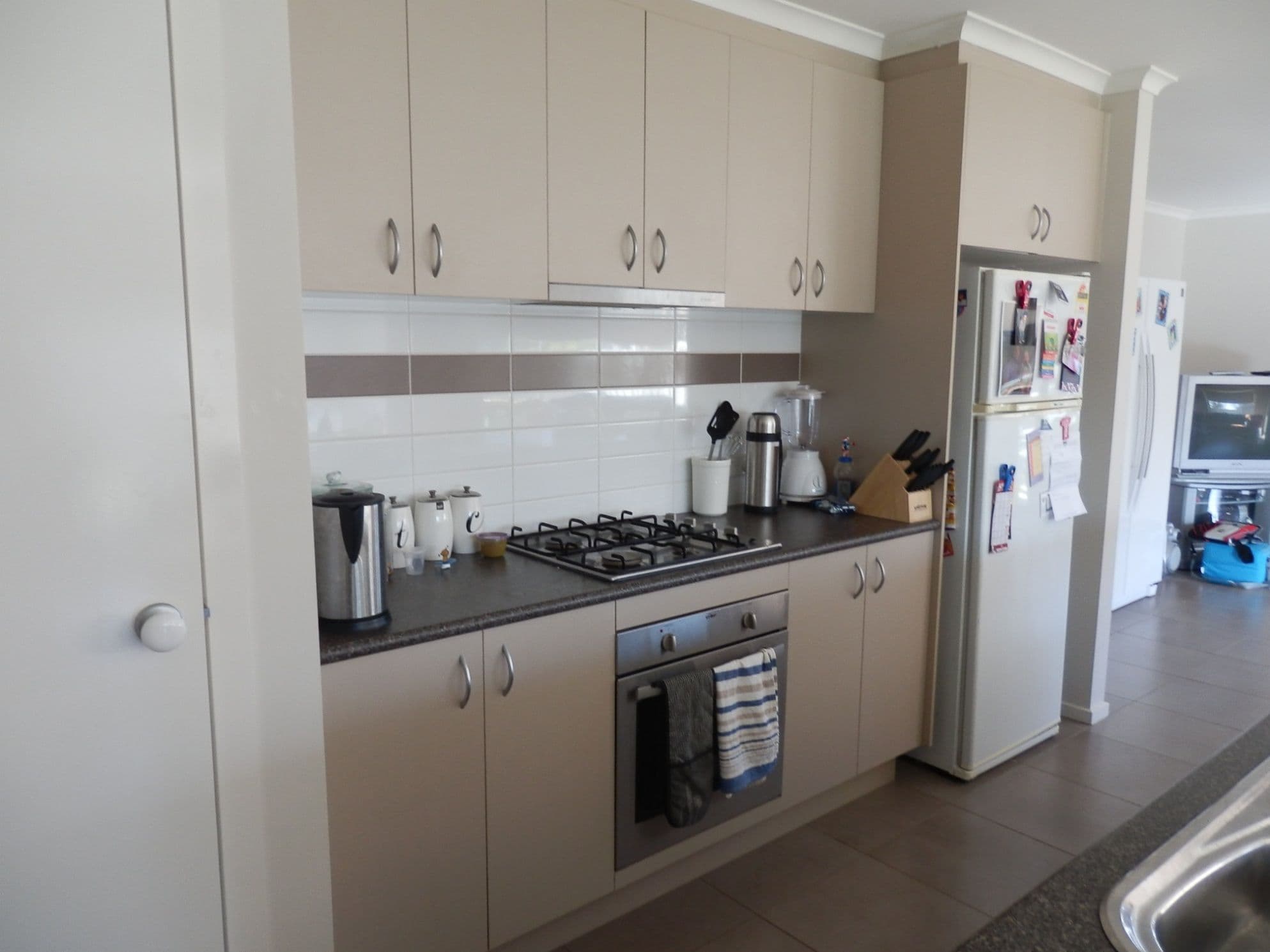 4 Westin Place, ECHUCA VIC 3564, Echuca - Thumbnail 2