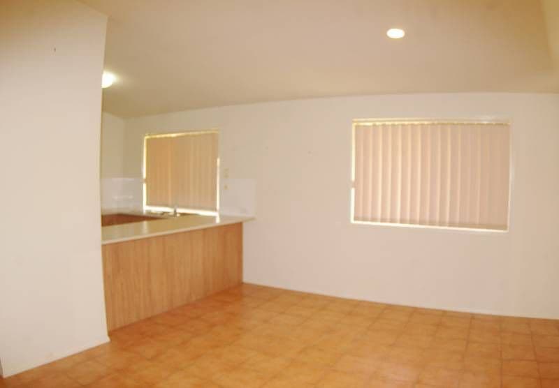 26 Kevin Street, DECEPTION BAY QLD 4508, Deception Bay - Thumbnail 2