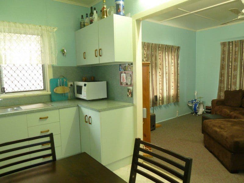 17 Bannister Street, SOUTH MACKAY QLD 4740, South Mackay - Thumbnail 7