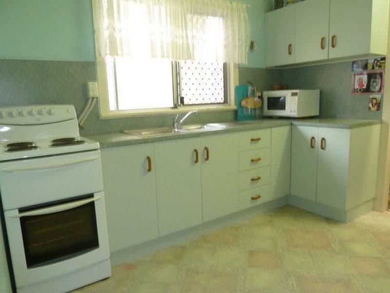 17 Bannister Street, SOUTH MACKAY QLD 4740, South Mackay - Thumbnail 5