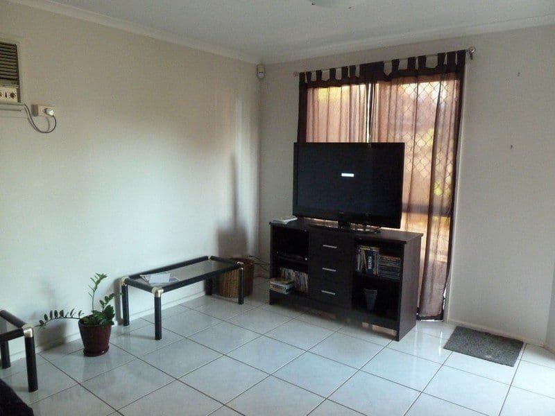27 Romeo Street, MACKAY QLD 4740, Mackay - Thumbnail 2