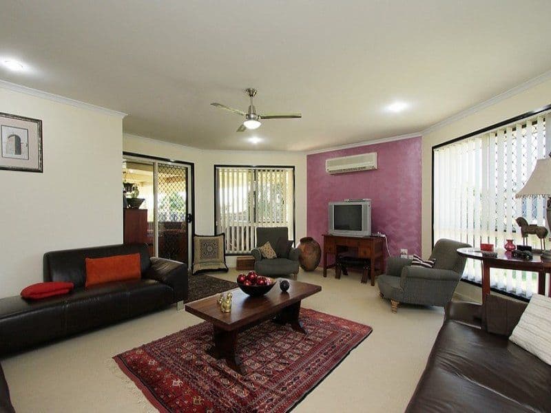 18 Dustwill Street, EIMEO QLD 4740, Eimeo - Thumbnail 2