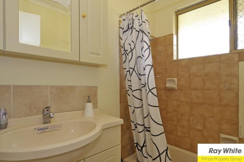 36 Rhine Crescent, BEECHBORO WA 6063, Beechboro - Thumbnail 7
