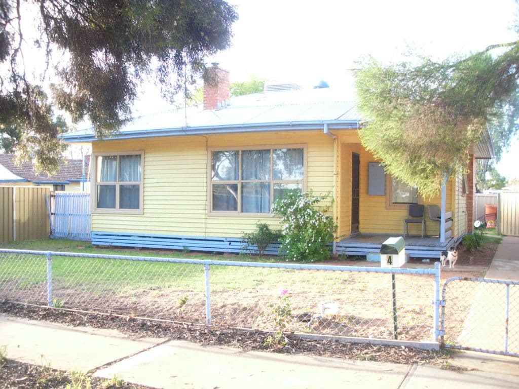 4 Loddon Avenue, RED CLIFFS VIC 3496, Red Cliffs - Image 1