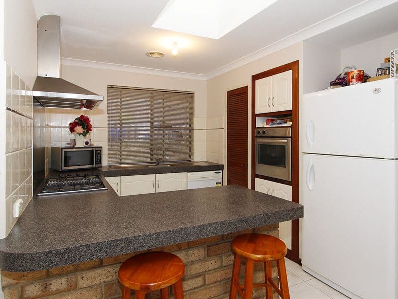 36 Northridge Drive, BALLAJURA WA 6066, Ballajura - Thumbnail 3